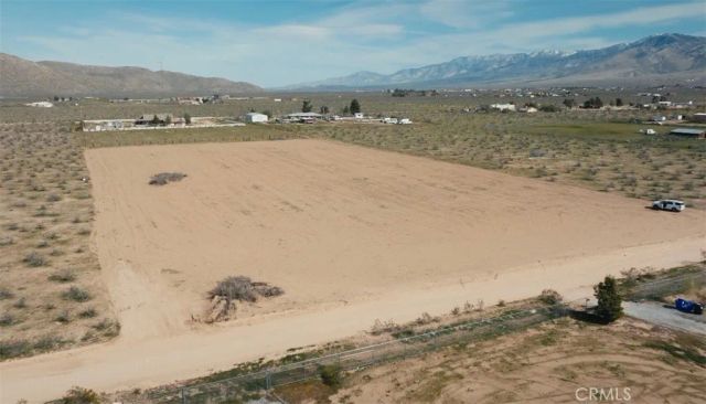 3 Manzana, Apple Valley, CA 92308