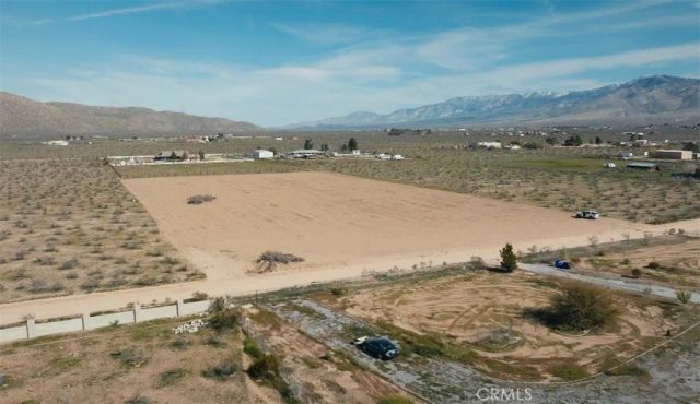 3 Manzana, Apple Valley, CA 92308