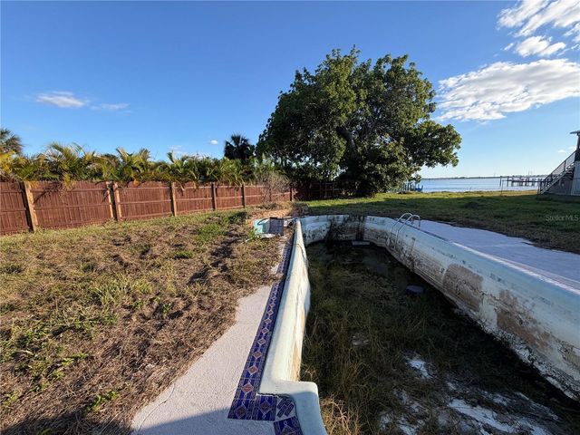 24167 HARBORVIEW ROAD, Punta Gorda, FL 33980