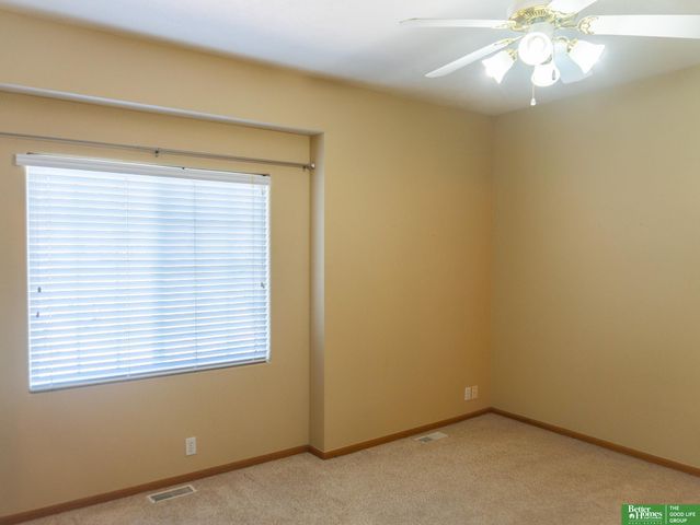 4210 S 178 Street, Omaha, NE 68135