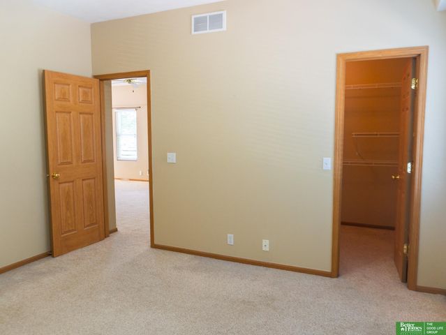 4210 S 178 Street, Omaha, NE 68135