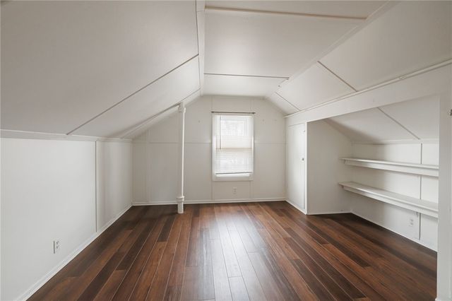 50 Florida Avenue, Greece, NY 14616