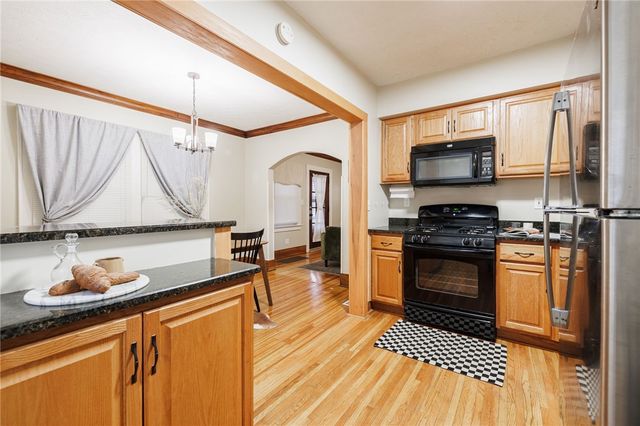 50 Florida Avenue, Greece, NY 14616