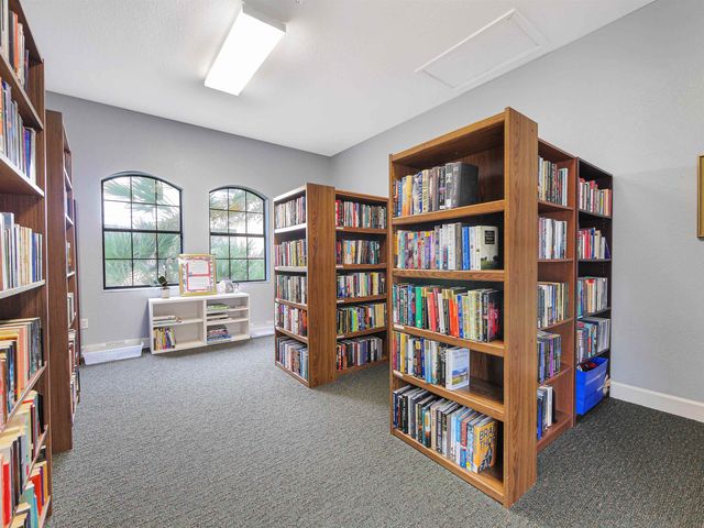 2200 Vista Cove Rd, St Augustine, FL 32084