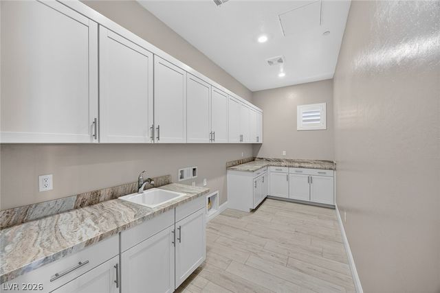 10182 Venetian Brick Place, Las Vegas, NV 89143