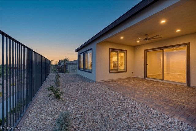 10182 Venetian Brick Place, Las Vegas, NV 89143