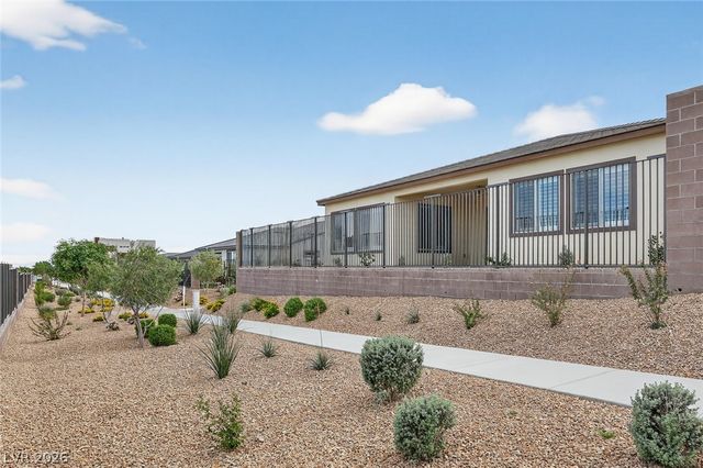 10182 Venetian Brick Place, Las Vegas, NV 89143