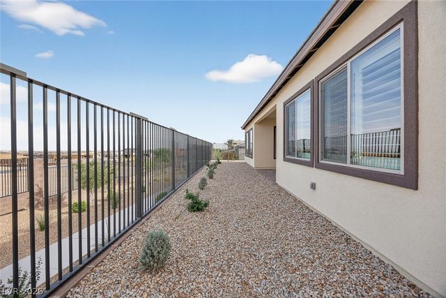 10182 Venetian Brick Place, Las Vegas, NV 89143