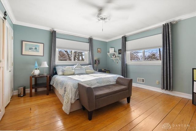 1594 Mapleton Drive, Centerville, OH 45459