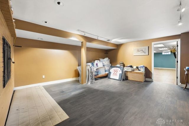 1594 Mapleton Drive, Centerville, OH 45459