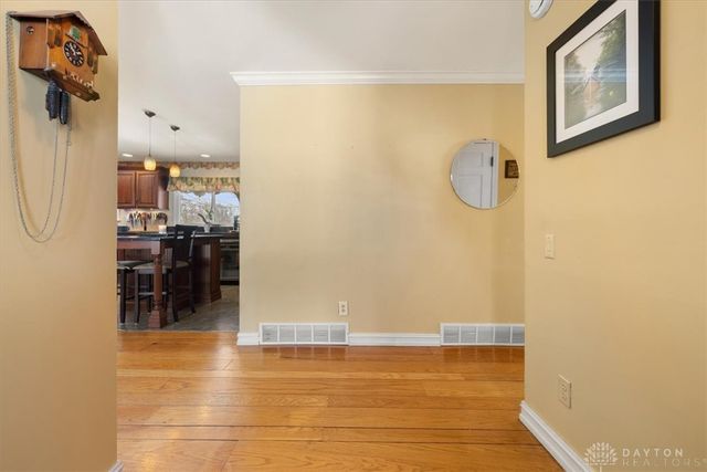 1594 Mapleton Drive, Centerville, OH 45459