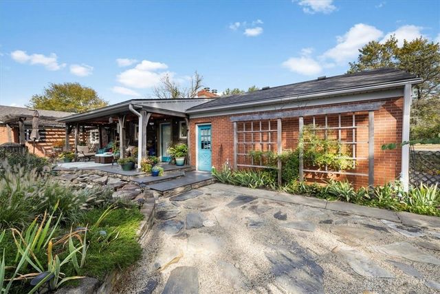 1594 Mapleton Drive, Centerville, OH 45459