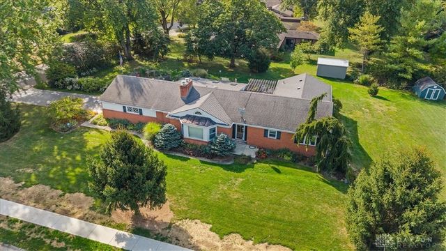 1594 Mapleton Drive, Centerville, OH 45459