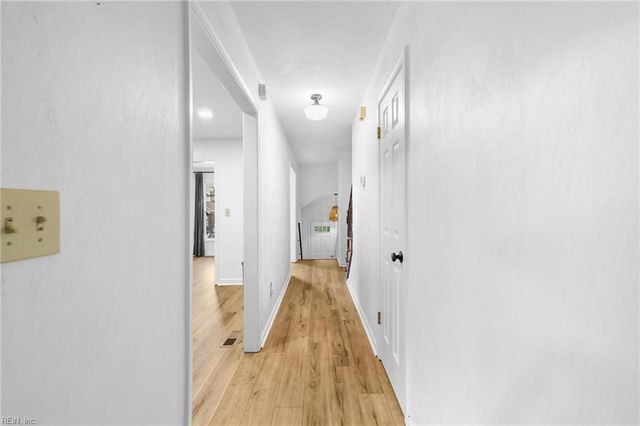 1529 Brenland CIR, Virginia Beach, VA 23464