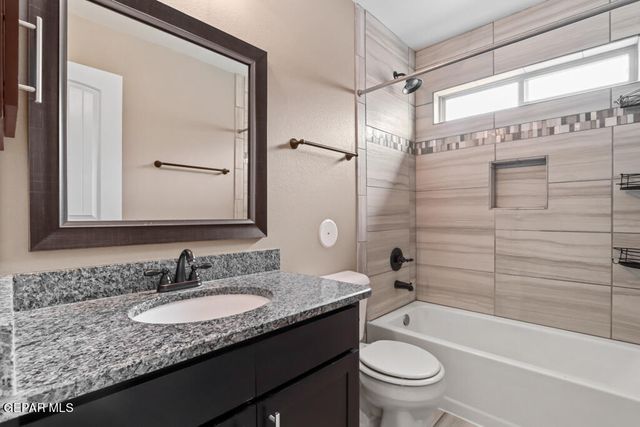 1908 THOMAS LACKLAND Street, El Paso, TX 79938