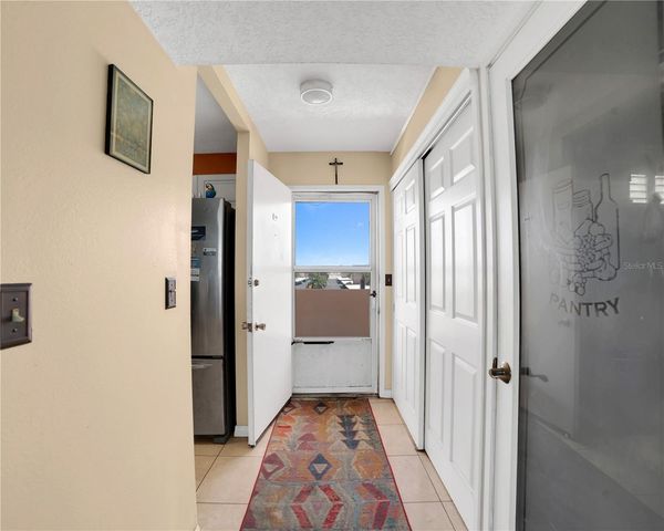 7560 BAY ISLAND DRIVE S 348, South Pasadena, FL 33707