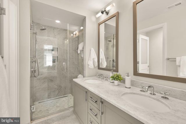 415 GUETHLER'S WAY SE, Washington, DC 20003
