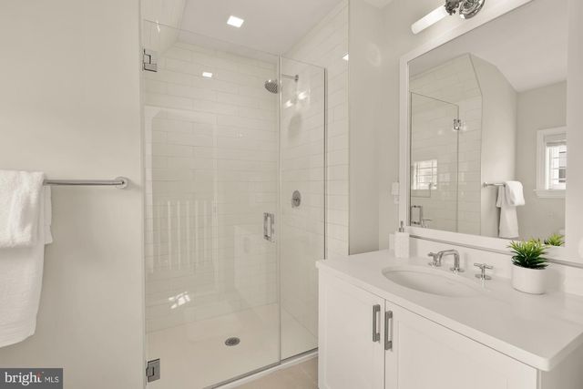 415 GUETHLER'S WAY SE, Washington, DC 20003