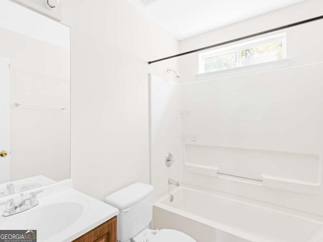 276 Village Drive, Mcdonough, GA 30253