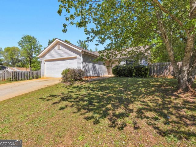 276 Village Drive, Mcdonough, GA 30253