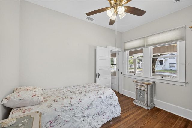 6207 MAIN STREET, New Port Richey, FL 34653