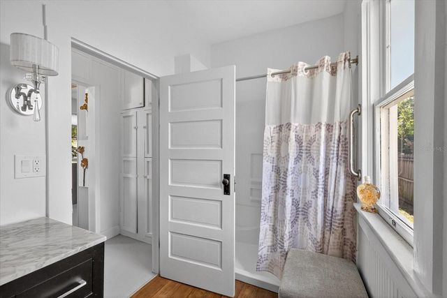 6207 MAIN STREET, New Port Richey, FL 34653