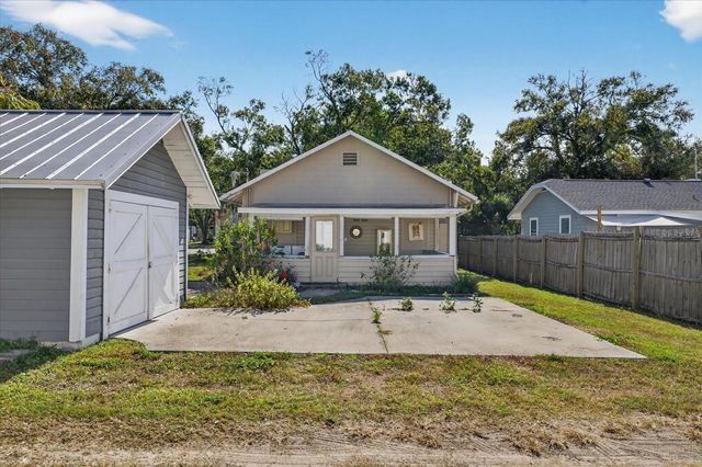 6207 MAIN STREET, New Port Richey, FL 34653