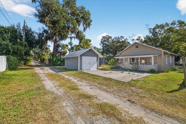 6207 MAIN STREET, New Port Richey, FL 34653