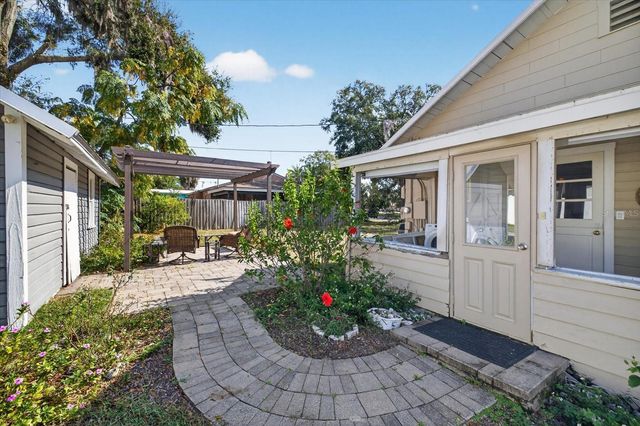 6207 MAIN STREET, New Port Richey, FL 34653