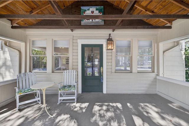 6207 MAIN STREET, New Port Richey, FL 34653