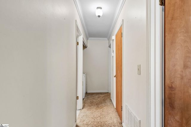 1 Bellamy Court, Taylors, SC 29687