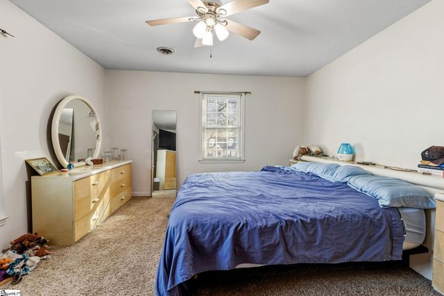 1 Bellamy Court, Taylors, SC 29687