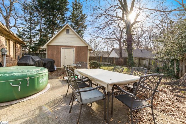 1 Bellamy Court, Taylors, SC 29687