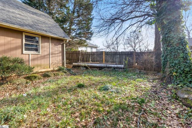 1 Bellamy Court, Taylors, SC 29687