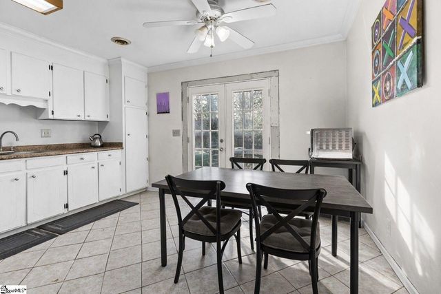 1 Bellamy Court, Taylors, SC 29687