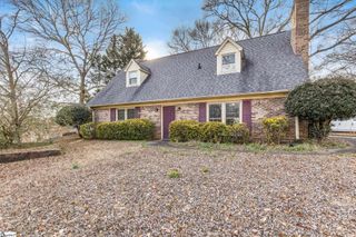 1 Bellamy Court, Taylors, SC 29687
