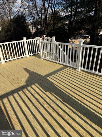 110 ELAINE DR, Winchester, VA 22602