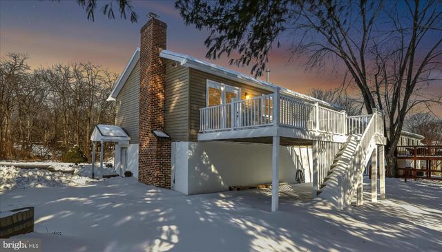 110 ELAINE DR, Winchester, VA 22602