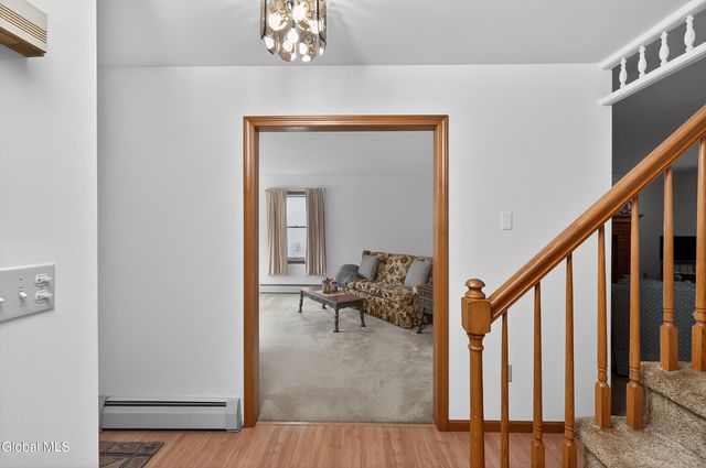 26 Sugar Pine Road, Queensbury, NY 12804