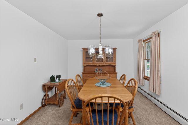 26 Sugar Pine Road, Queensbury, NY 12804