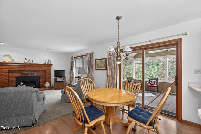 26 Sugar Pine Road, Queensbury, NY 12804