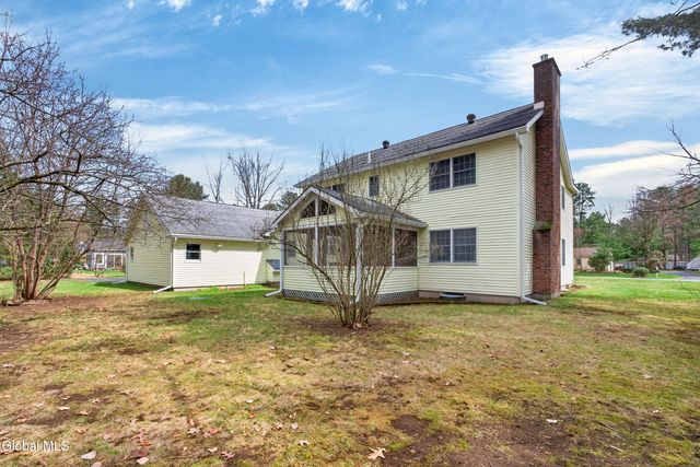 26 Sugar Pine Road, Queensbury, NY 12804
