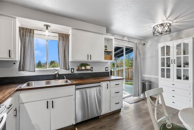6600 66th Drive NE, Marysville, WA 98270