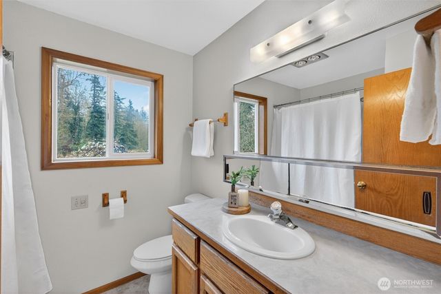 5581 Mission Road, Bellingham, WA 98226