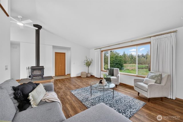 5581 Mission Road, Bellingham, WA 98226