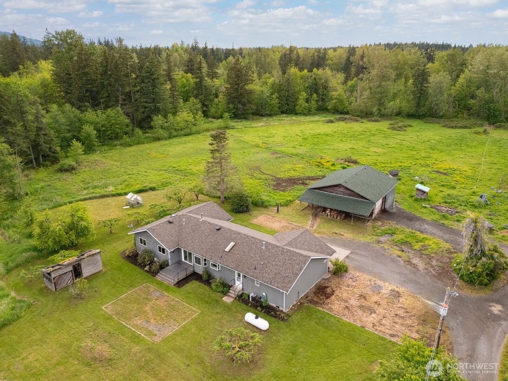 5581 Mission Road, Bellingham, WA 98226
