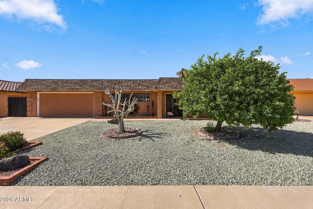 10356 W CAMEO Drive, Sun City, AZ 85351 — photo 2