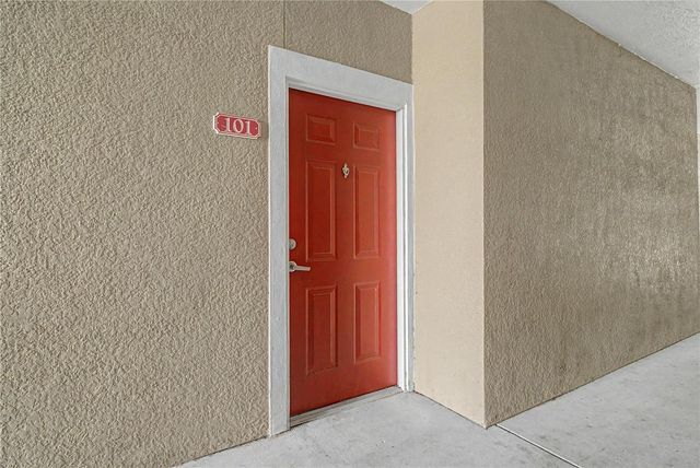 8225 CLAIRE ANN DRIVE 101, Orlando, FL 32825
