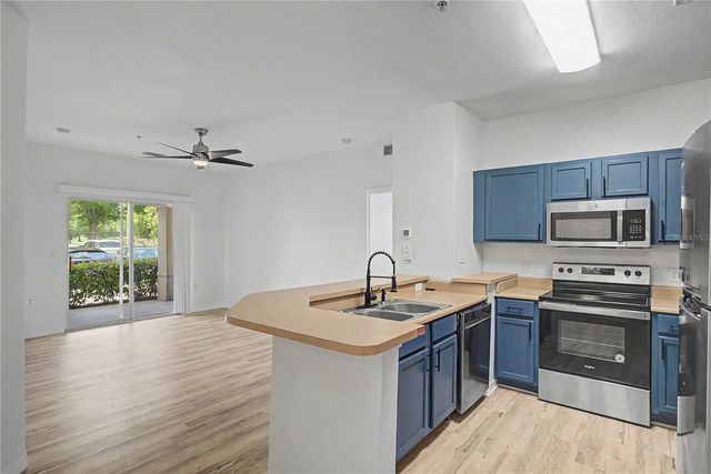 8225 CLAIRE ANN DRIVE 101, Orlando, FL 32825