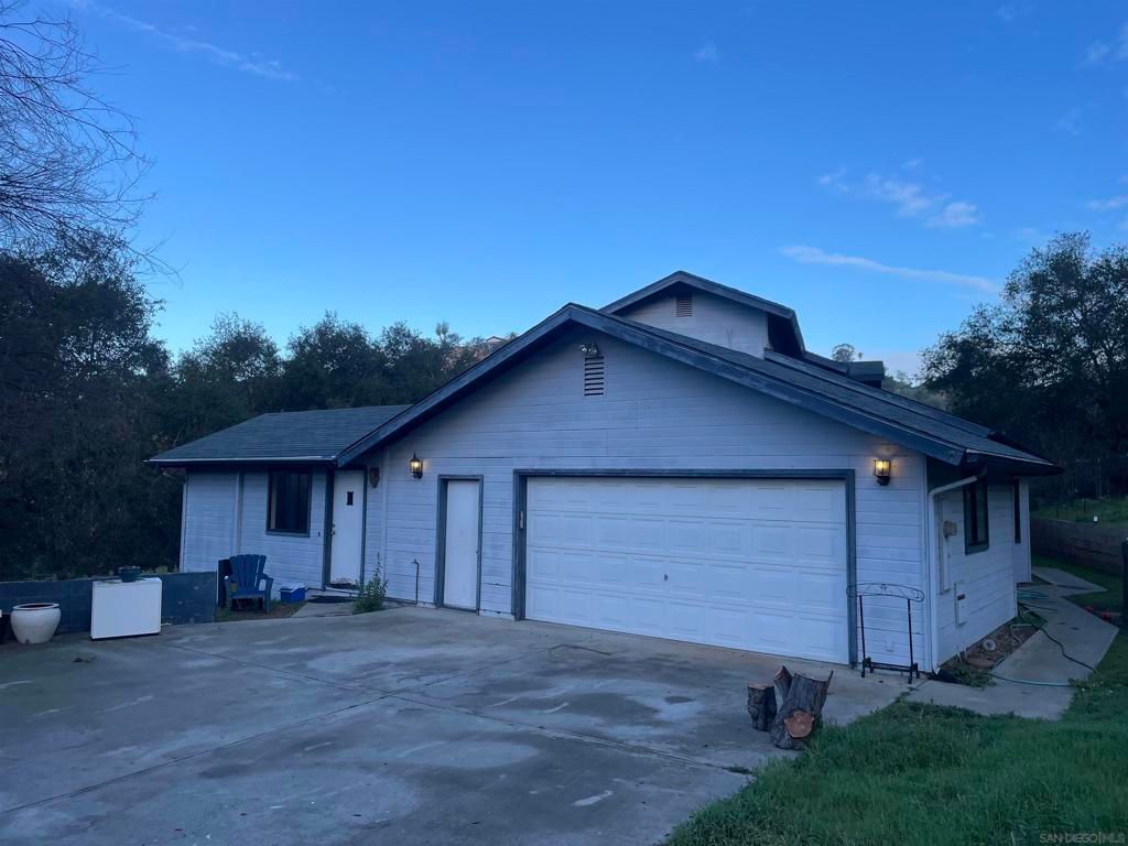 13720 Misty Oak Rd, Valley Center, CA 92082